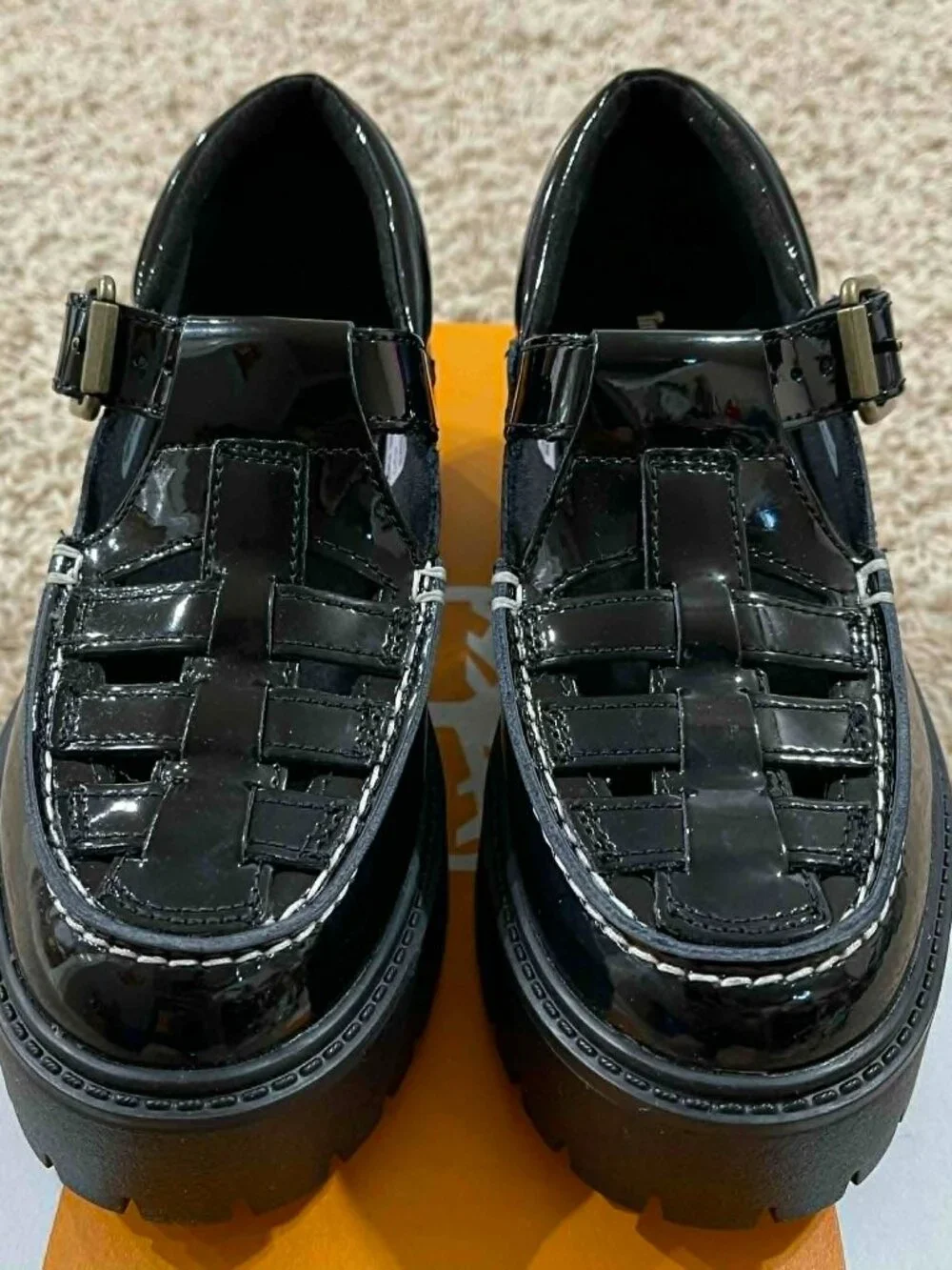 Timberland Women's Patent Leather Stone Street Platform Buckle Shoes, Size 7